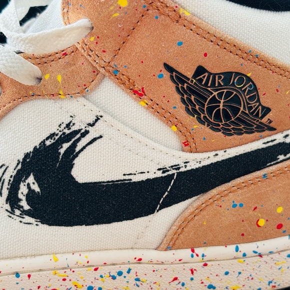 Air Jordan 1 SE Mid Brushstroke Paint Splatter - Picture 5 of 12